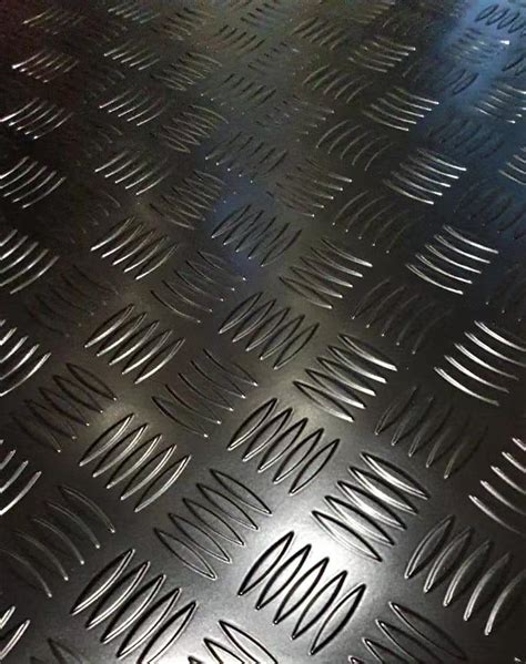 diamond plate cut to size